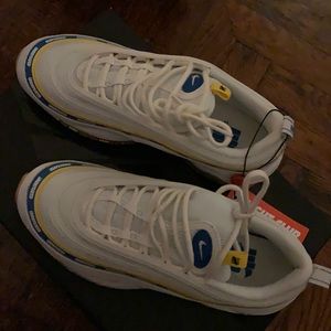UCLA undefeated Nike Airmax